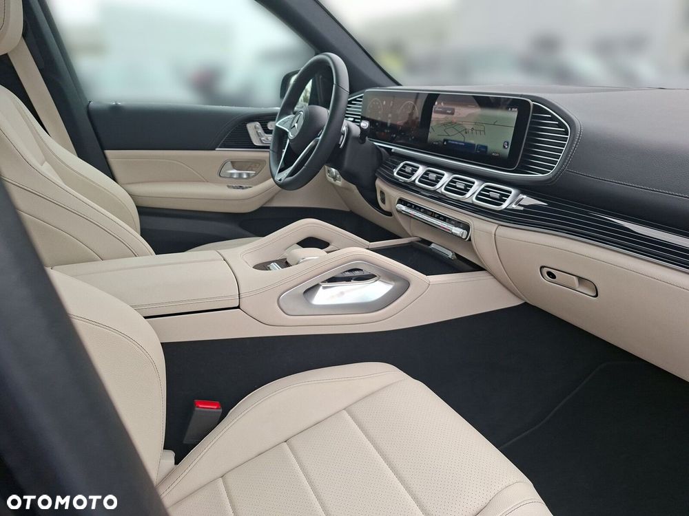 Mercedes-Benz GLE 300 d mHEV 4-Matic AMG Line - 13