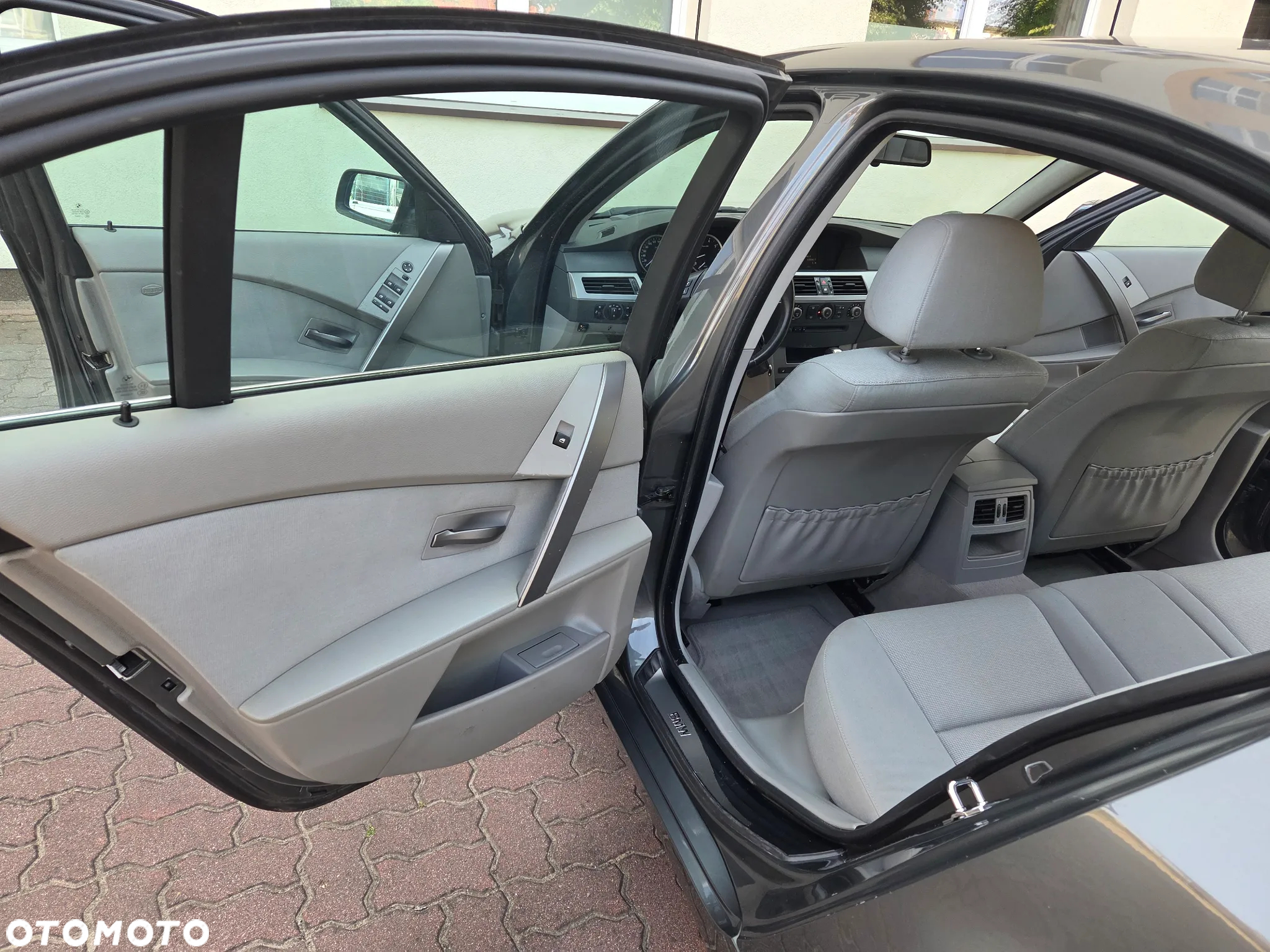 BMW Seria 5 - 24
