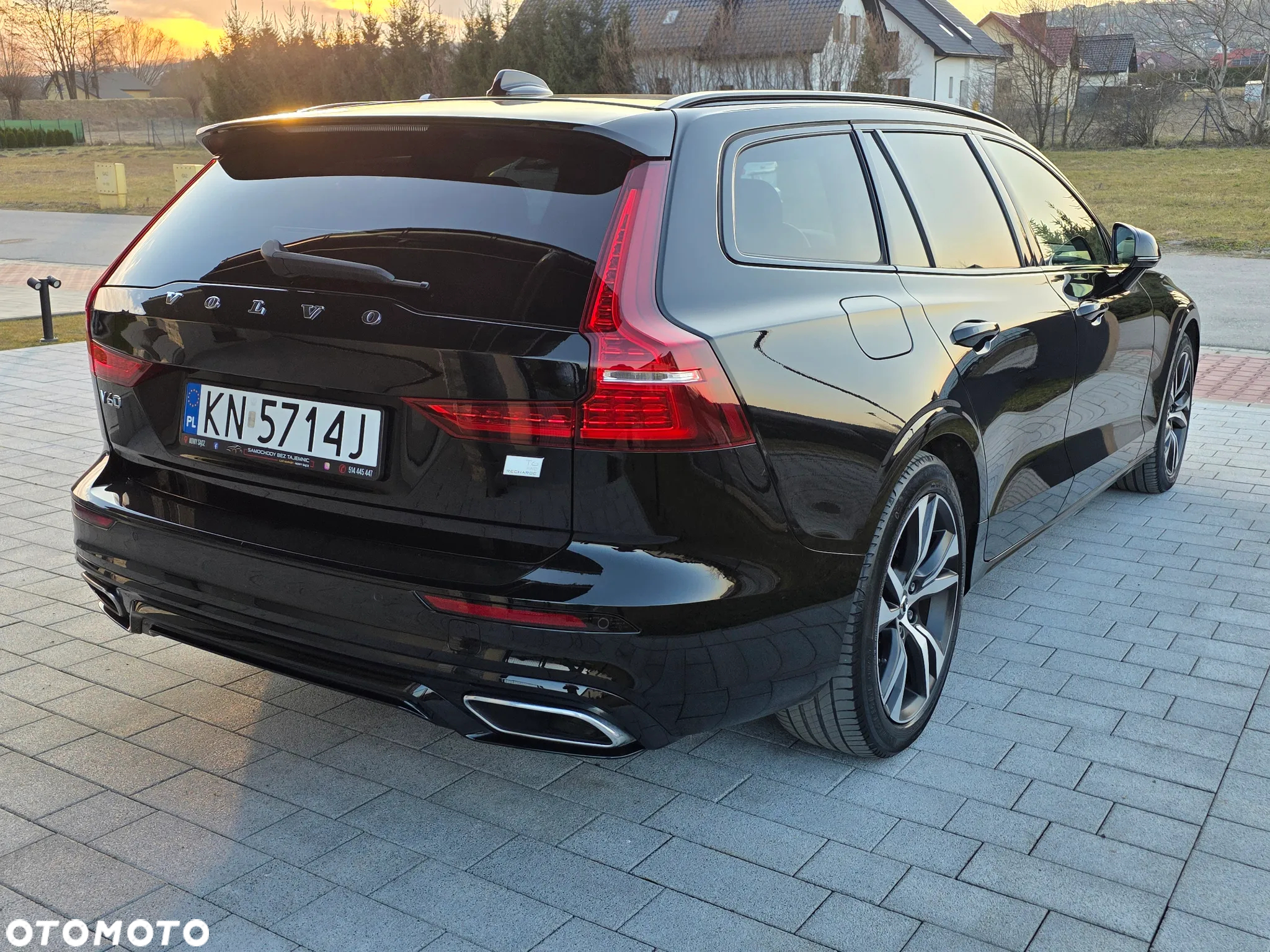 Volvo V60 T6 AWD Recharge Geartronic RDesign - 5