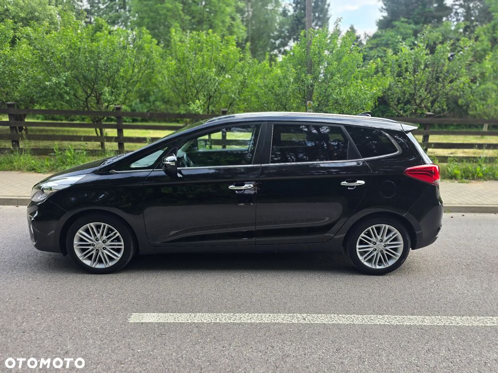 Kia Carens 1.7 CRDi L 7os - 18