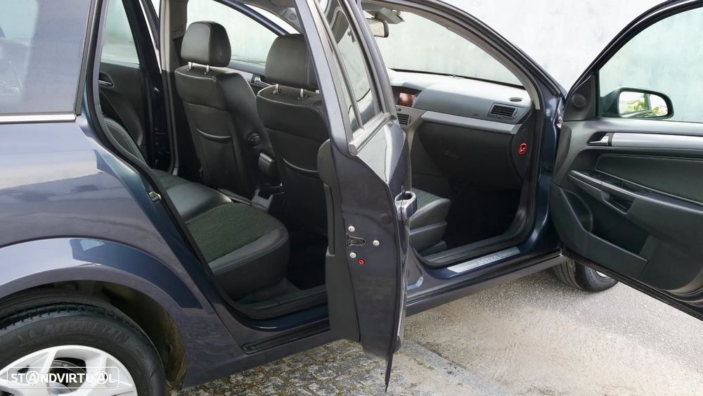 Opel Astra Caravan 1.7 CDTi Cosmo M6 - 12