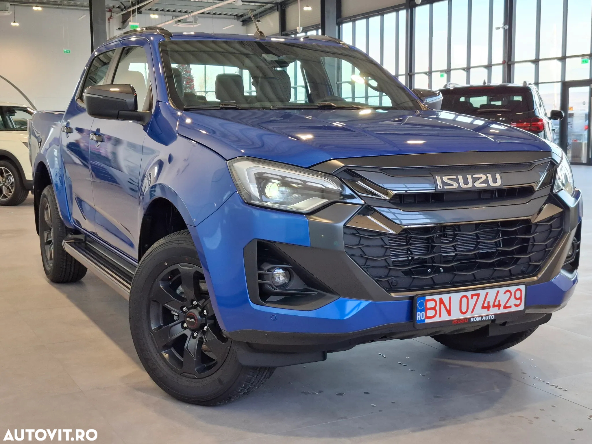 Isuzu D-Max 1.9 DSL 4x4 Double Cab 6AT Executive - 6