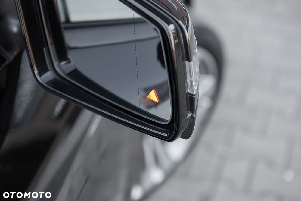 Mercedes-Benz CLA - 34