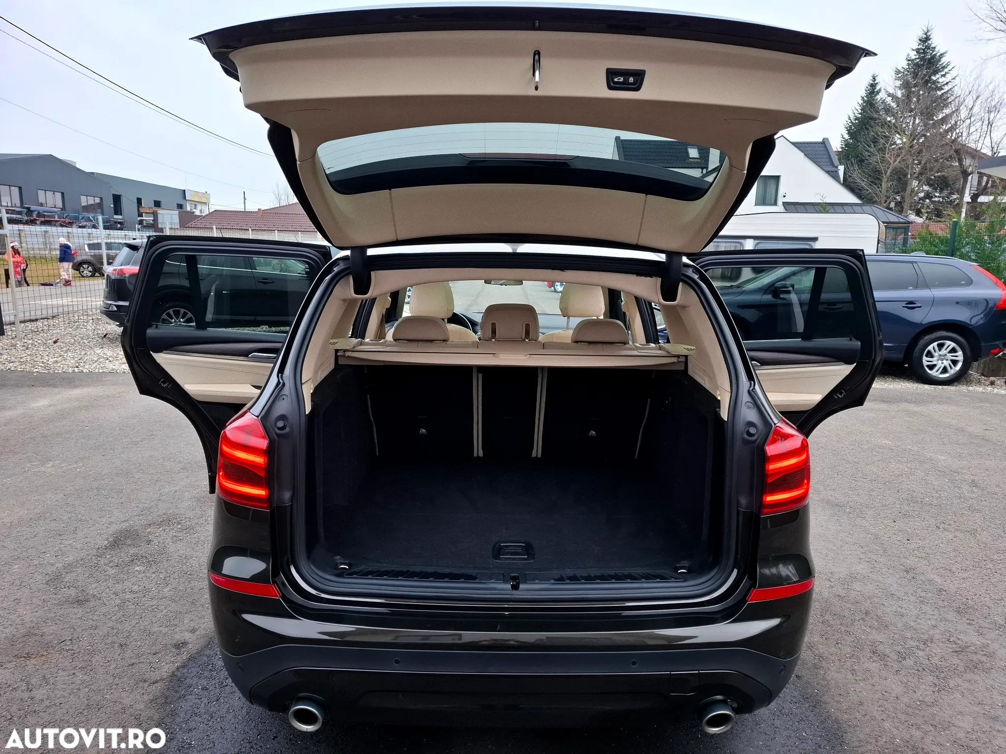 BMW X3 xDrive20d Aut. - 9