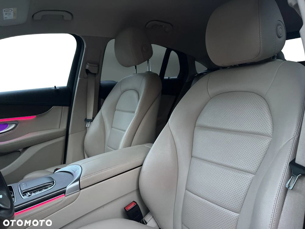 Mercedes-Benz GLC 220 d 4-Matic - 12