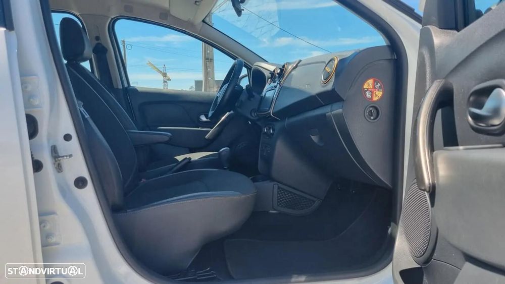 Dacia Sandero - 19