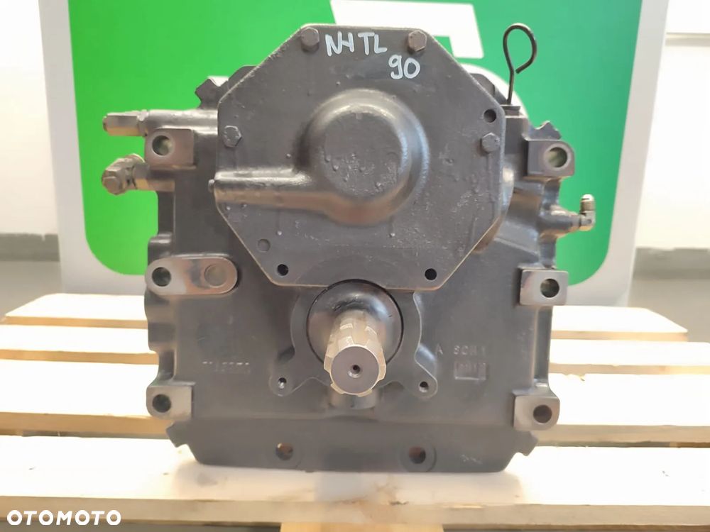 PTO tył 5165972 NEW HOLLAND TL90 - 3