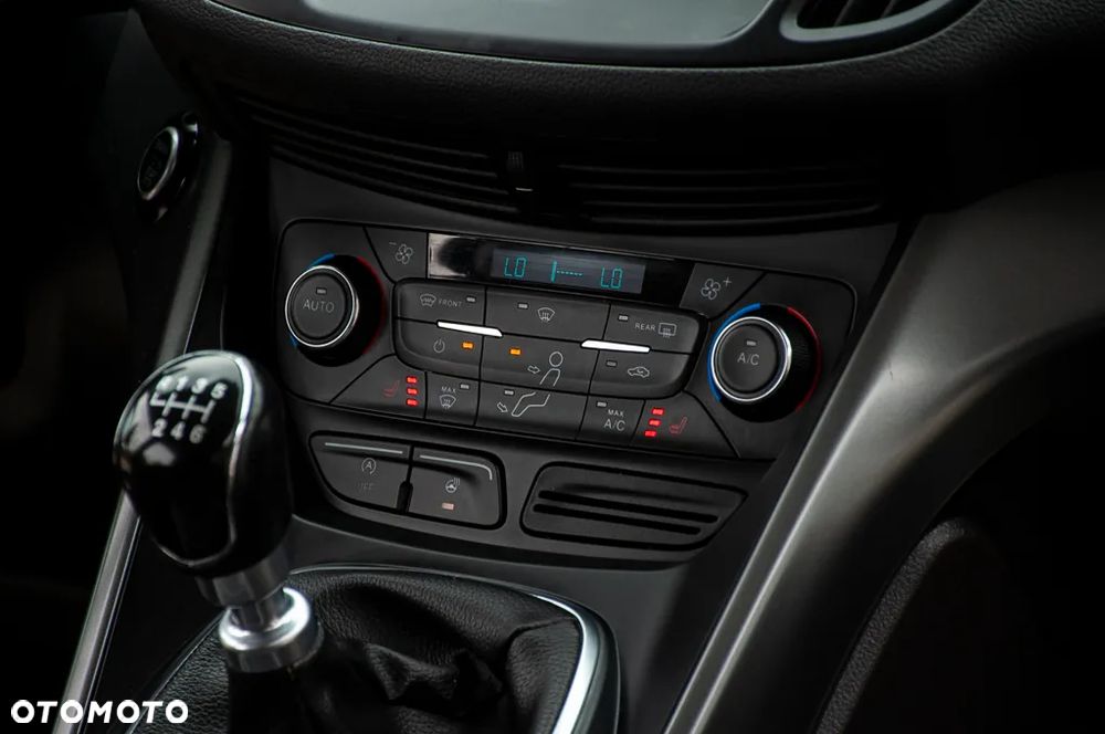 Ford Kuga 1.5 EcoBoost FWD Titanium ASS - 10