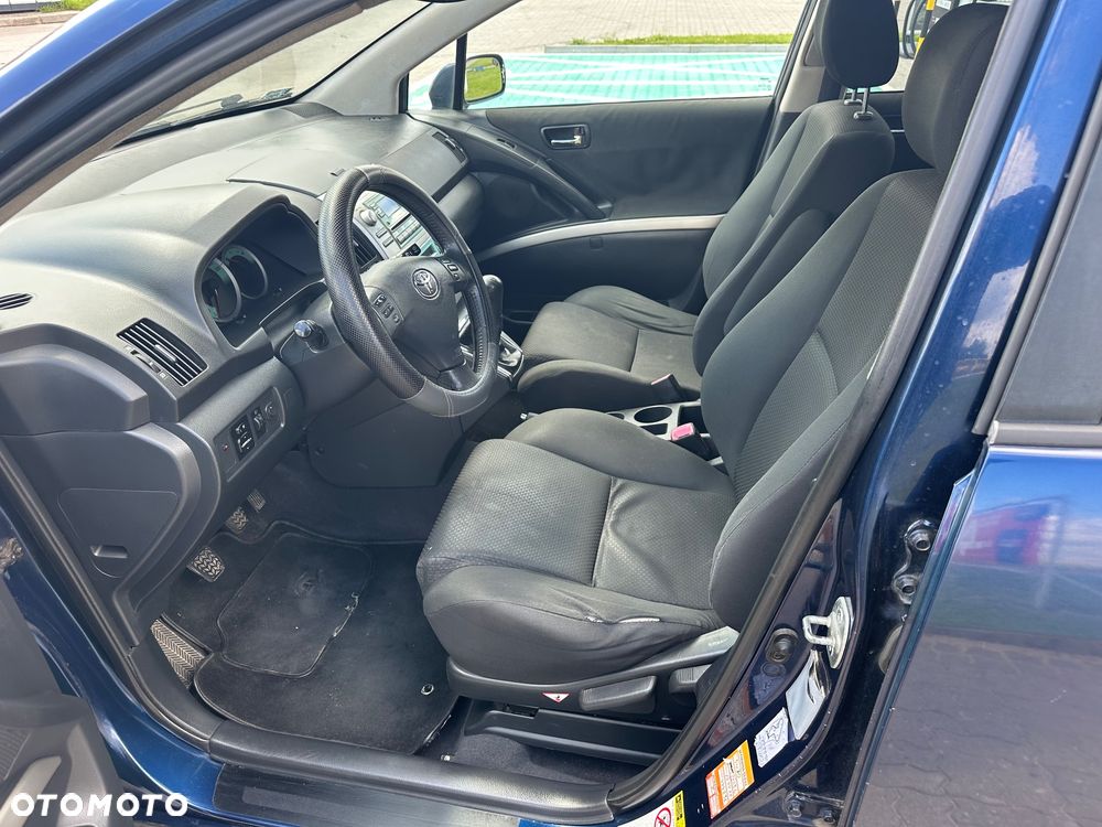 Toyota Corolla Verso 2.0 D-4D Sol 7os - 15