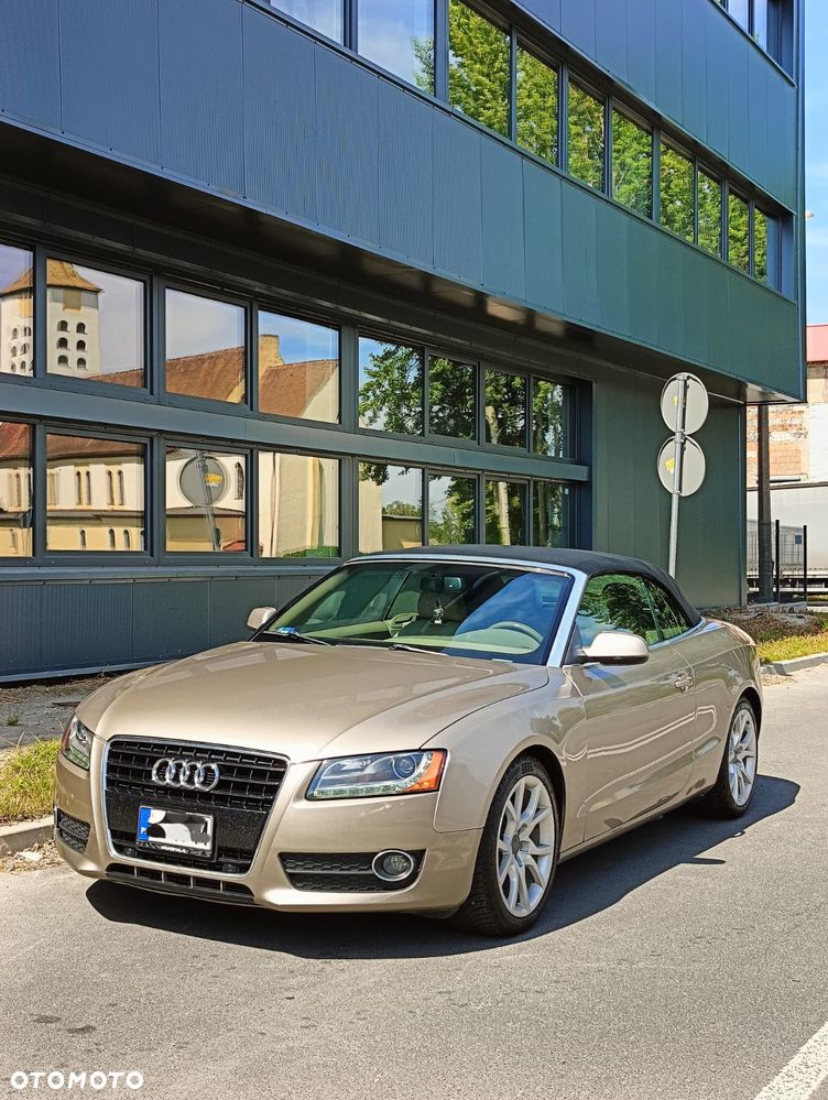 Audi A5 Cabrio - 12