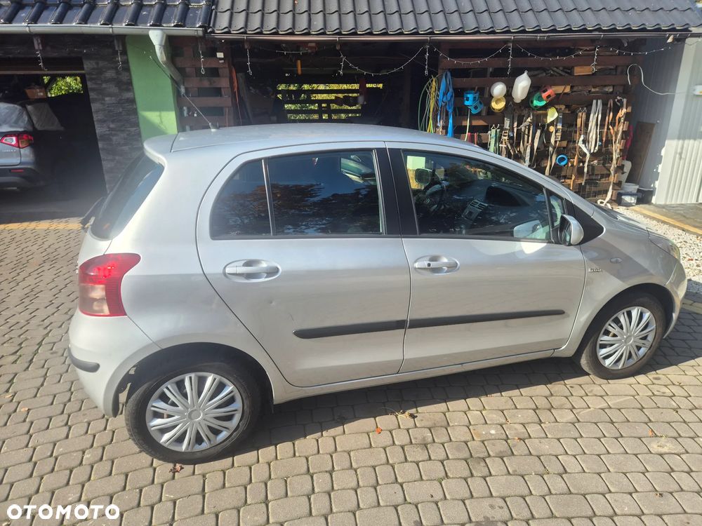 Toyota Yaris 1.4 D-4D Edition - 7