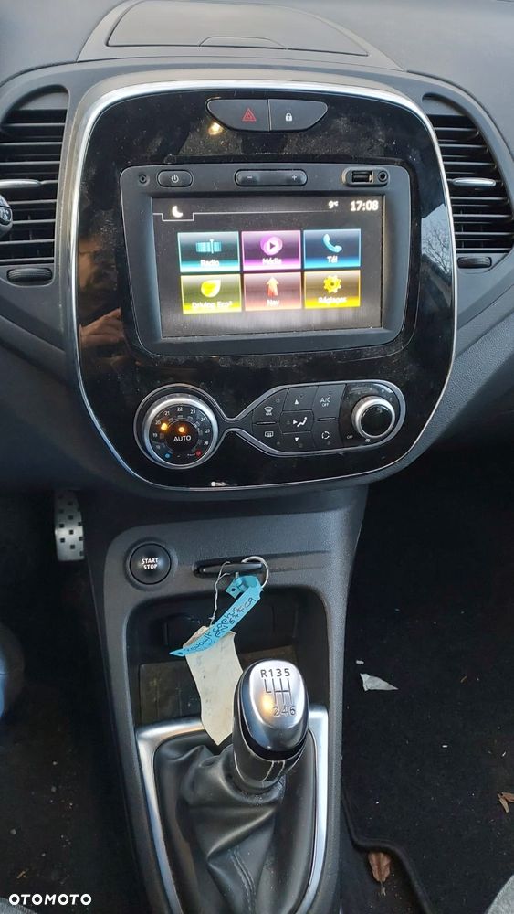 Renault Captur - 10