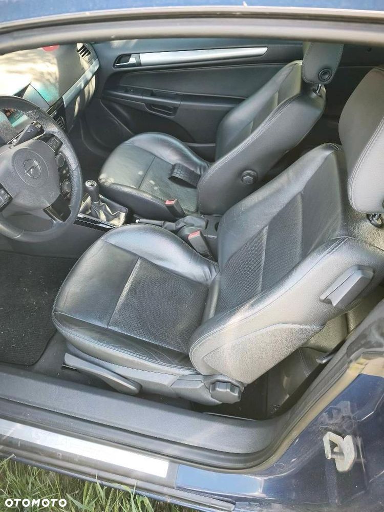 Opel Astra 1.8 Cosmo - 4