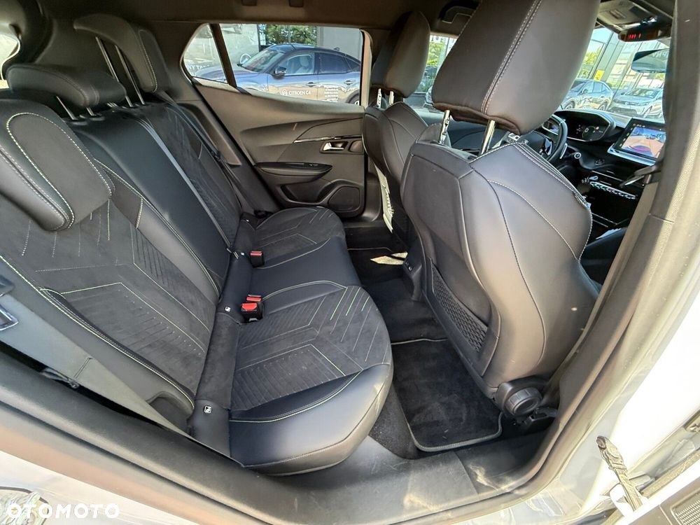 Peugeot 2008 PureTech 130 GT S&S EAT8 - 24
