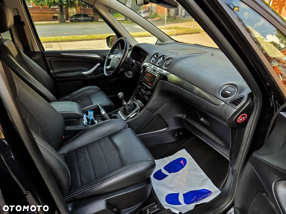 Ford Galaxy 2.0 TDCi Titanium - 11