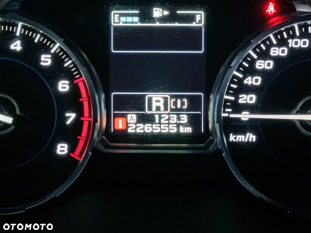 Subaru Forester 2.0 XT Platinum Lineartronic - 13