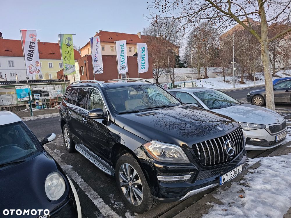 Mercedes-Benz GL - 4