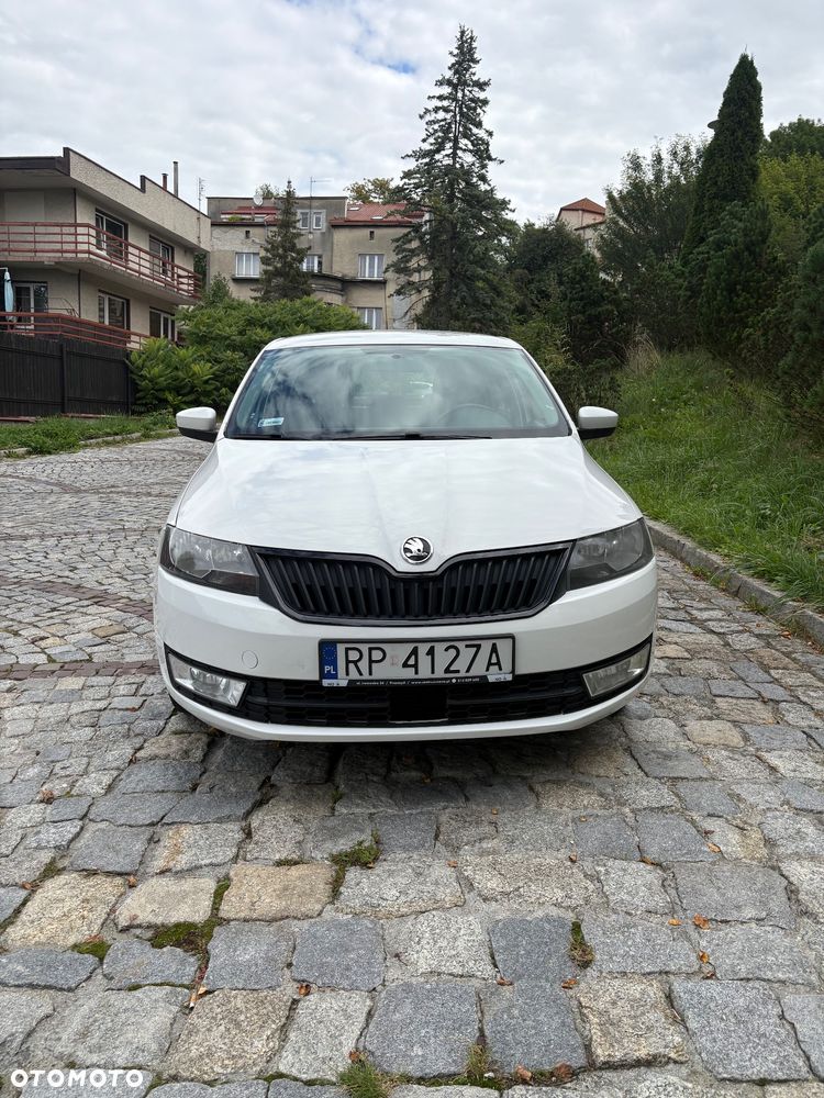 Skoda RAPID Spb 1.6 TDI DPF Edition - 4