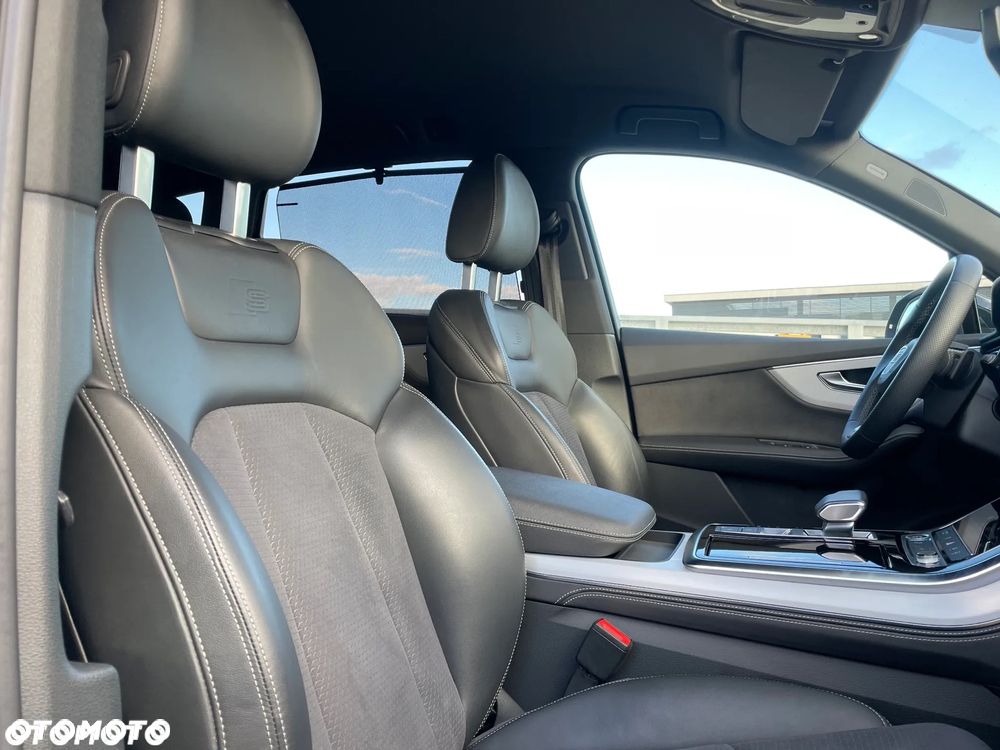 Audi Q7 50 TDI quattro tiptronic S line - 24