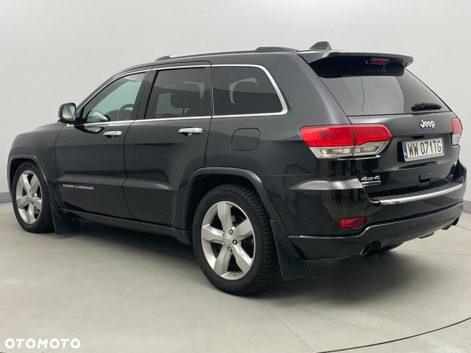 Jeep Grand Cherokee - 8