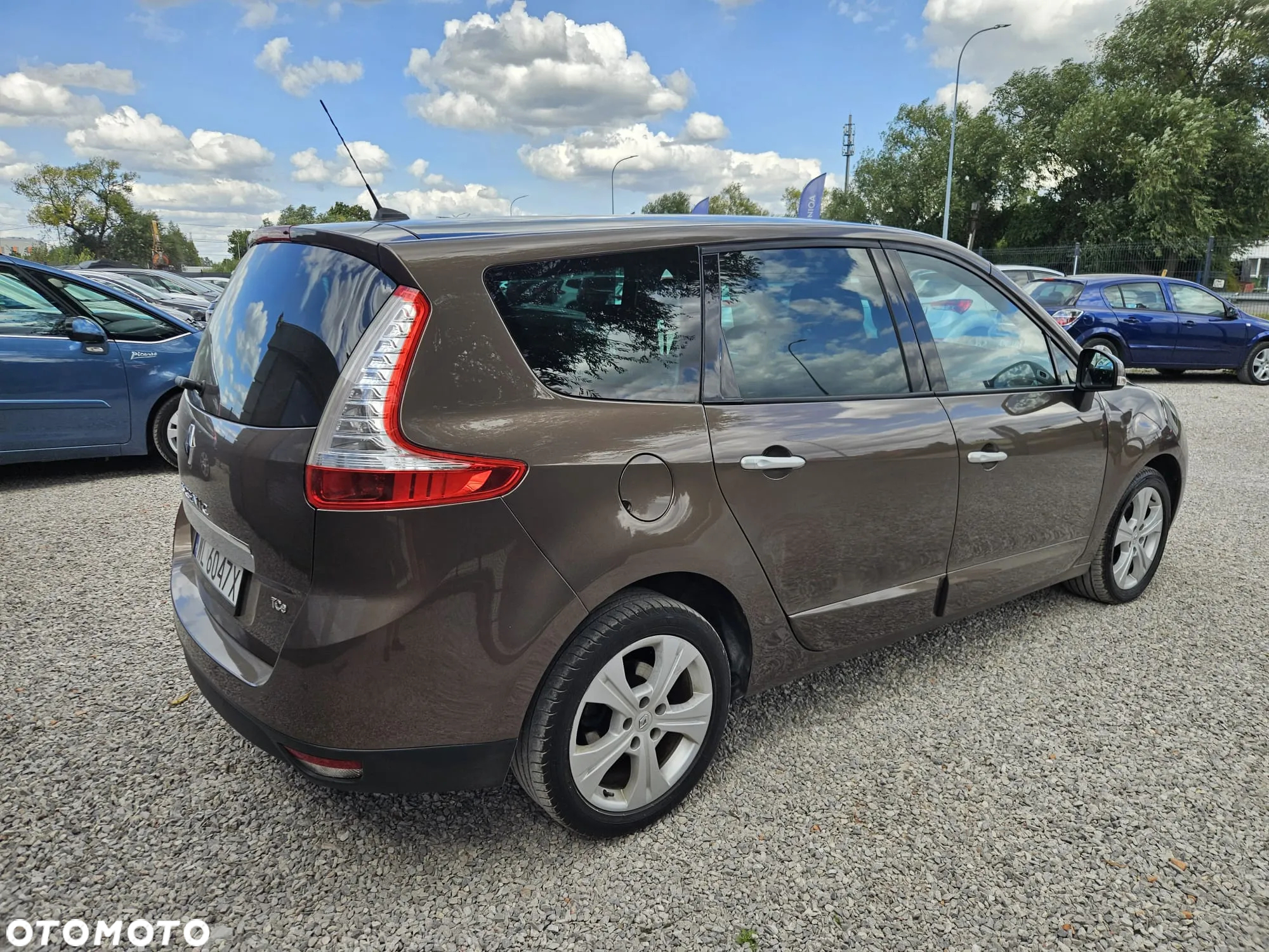 Renault Scenic 1.4 16V TCE Privilege - 12