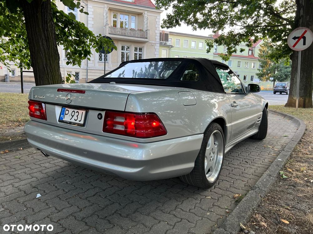 Mercedes-Benz SL - 15
