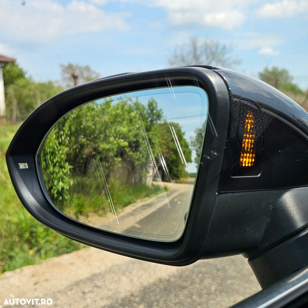Volkswagen Passat 2.0 TDI R Executive - 13