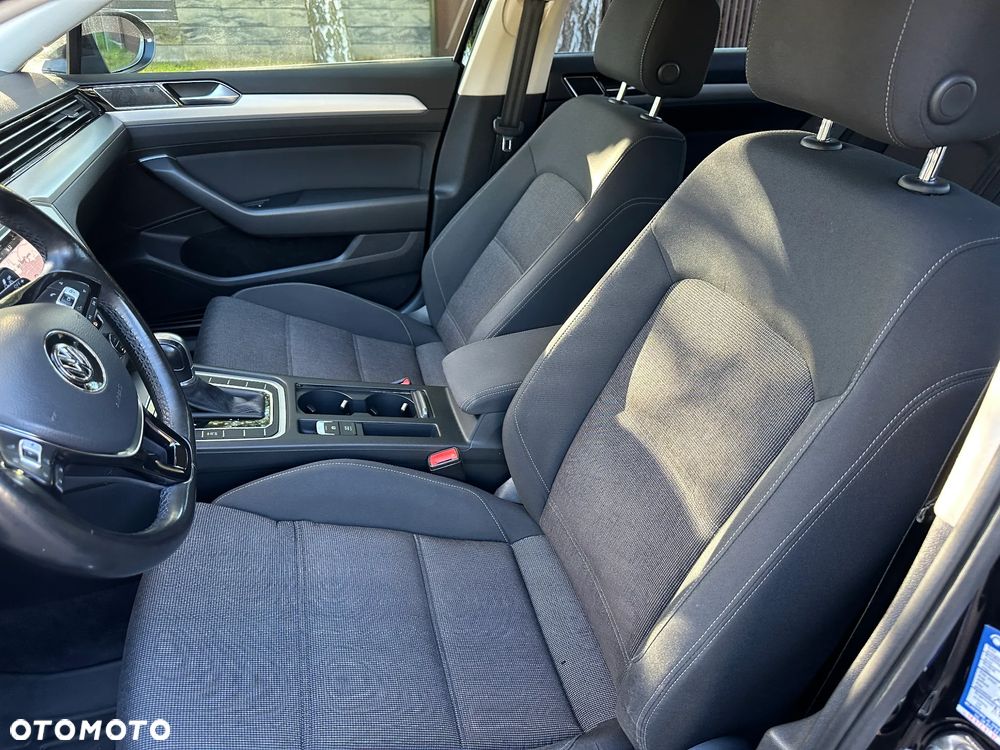 Volkswagen Passat 1.8 TSI BMT Comfortline DSG - 5