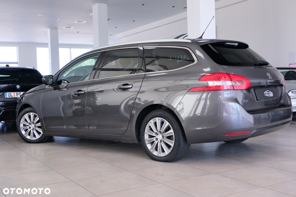 Peugeot 308 - 11