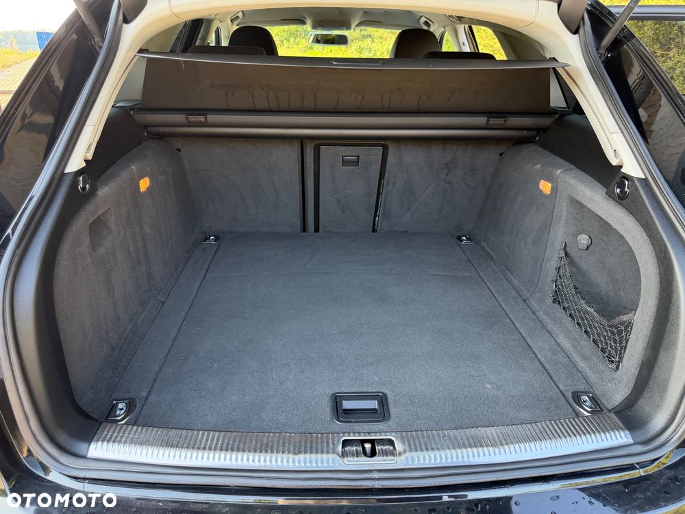 Audi A4 Avant 3.0 TDI DPF clean diesel quattro tiptron Attraction - 14