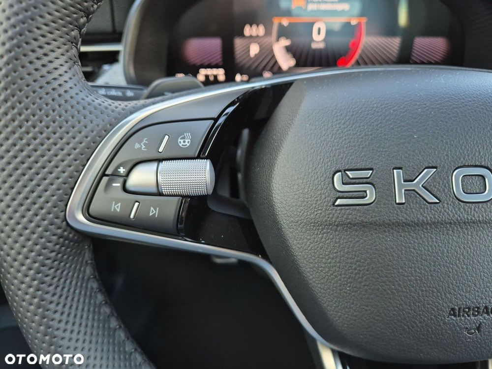 Skoda Kamiq 1.0 TSI Drive DSG - 38