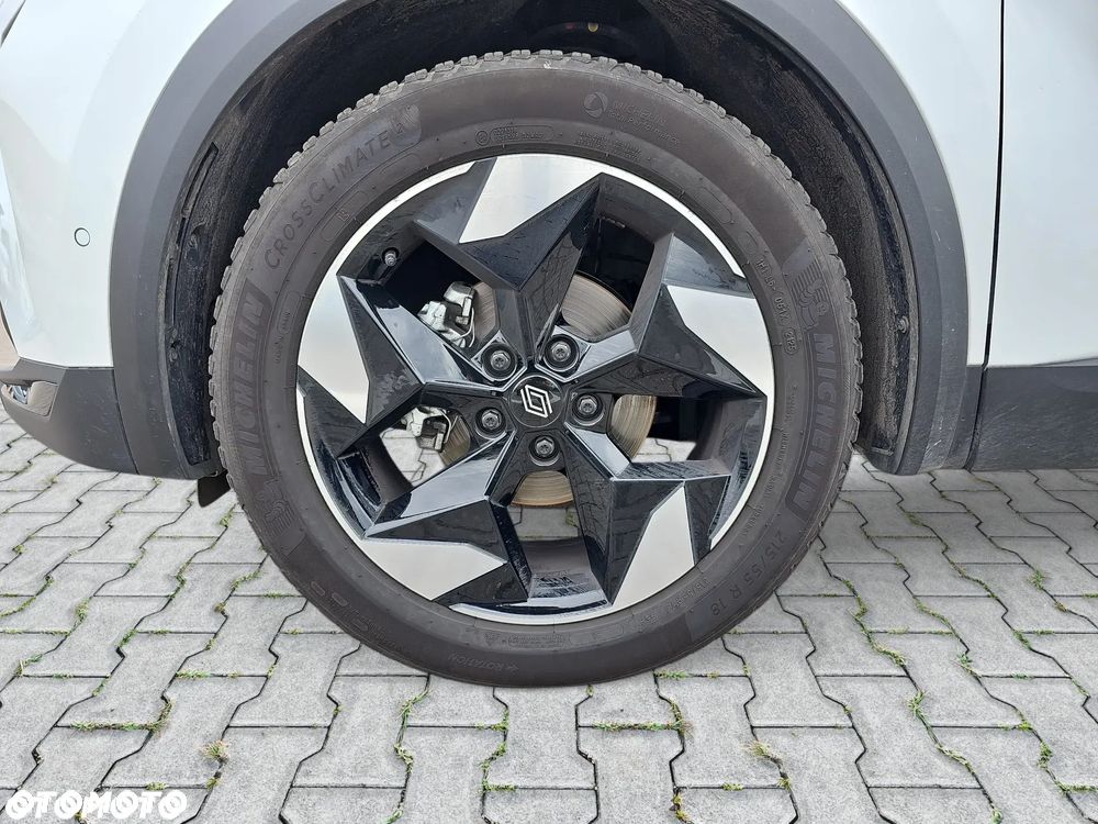 Renault Captur - 32
