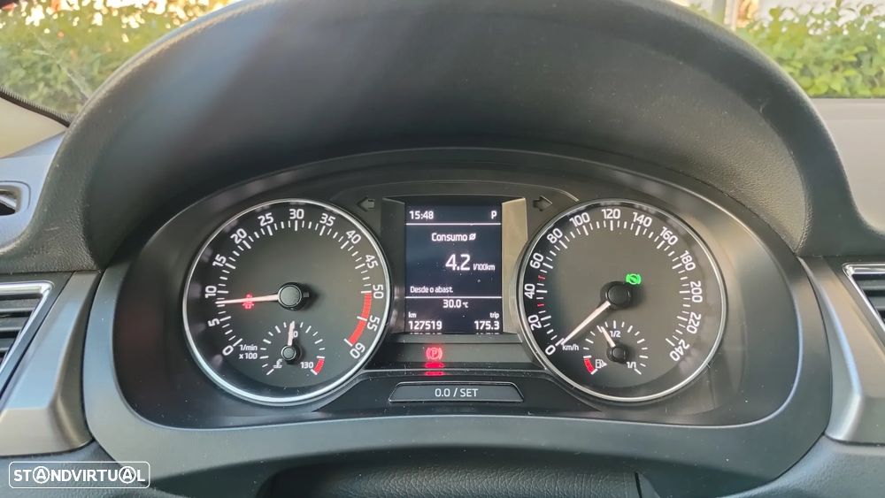Skoda Rapid Spaceback - 12