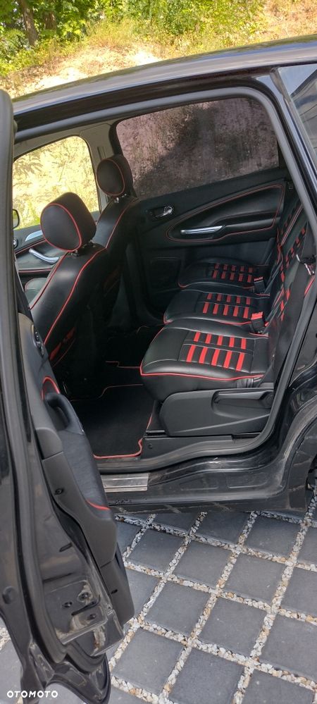 Ford S-Max - 8