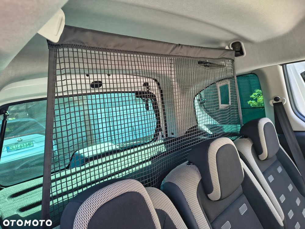 Citroën Berlingo 1.6 HDi XTR - 16