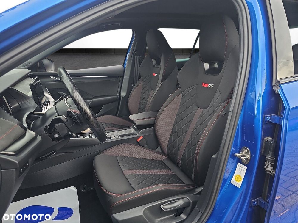 Skoda Octavia 2.0 TDI RS DSG - 11