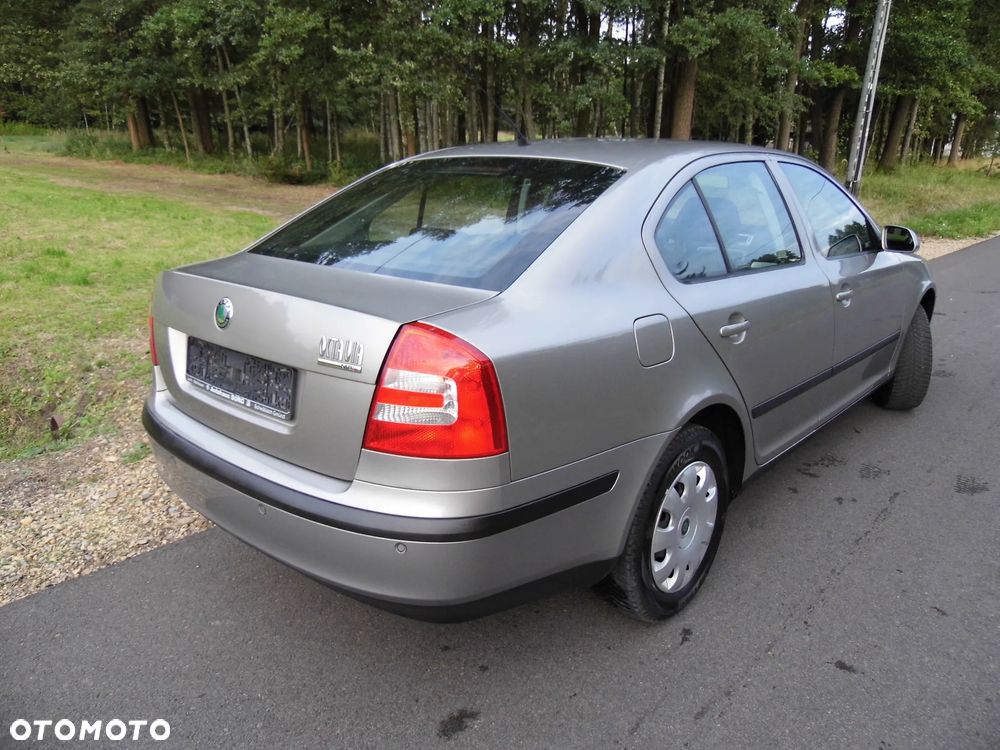 Skoda Octavia 1.6 Team Edition - 14