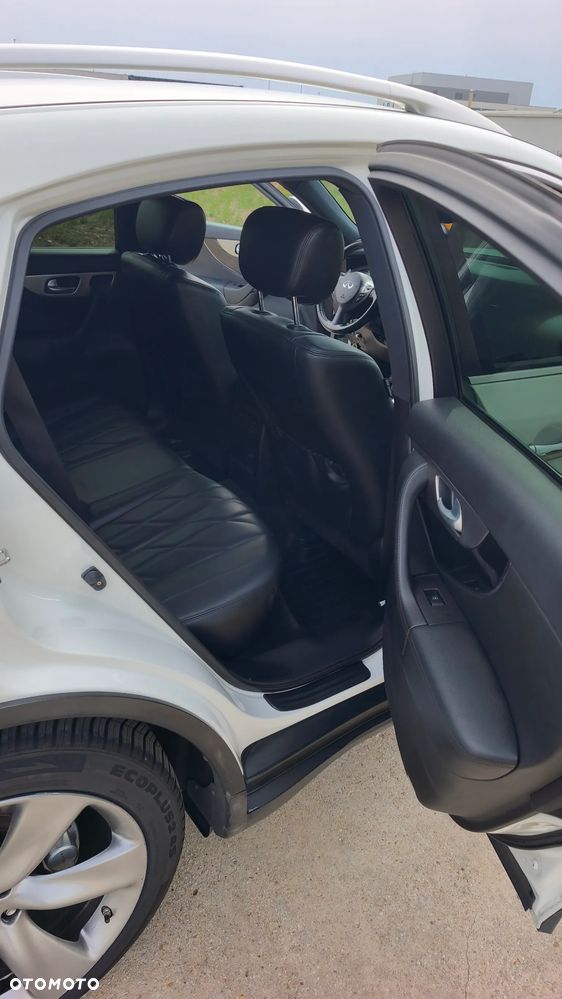 Infiniti QX70 3.0d S Premium - 21