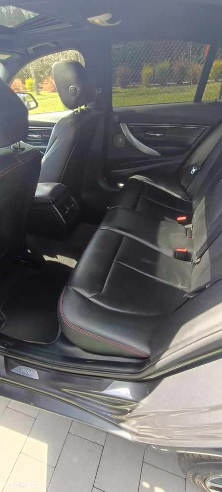 BMW Seria 3 328i Sport Line - 8