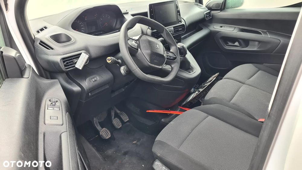 Peugeot Partner - 9