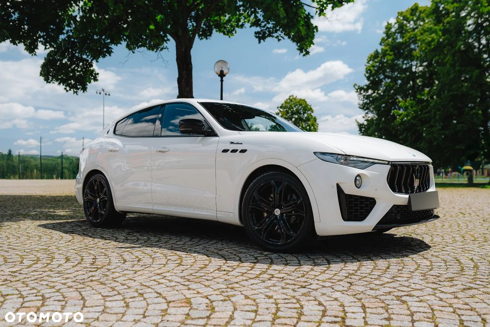 Maserati Levante - 14