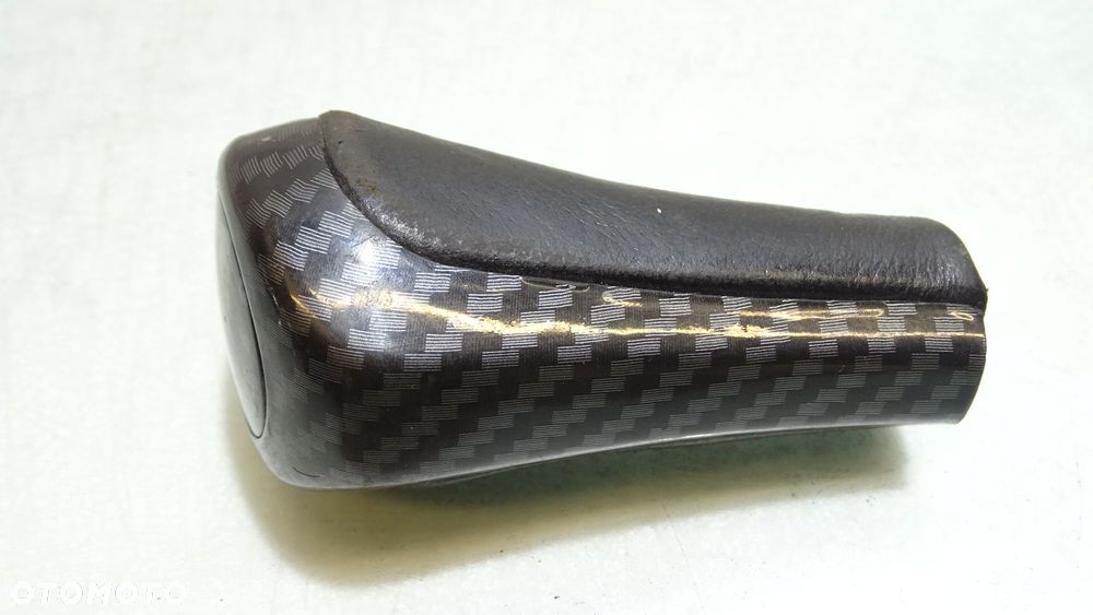 GAŁKA ZMIANY BIEGÓW BMW E81