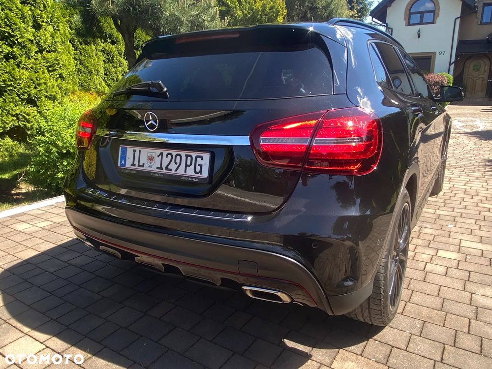 Mercedes-Benz GLA 200 AMG Line - 7