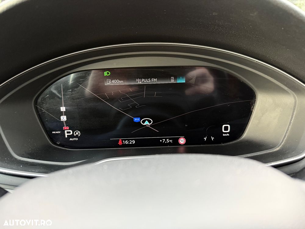 Audi A4 2.0 TDI S tronic Design - 11