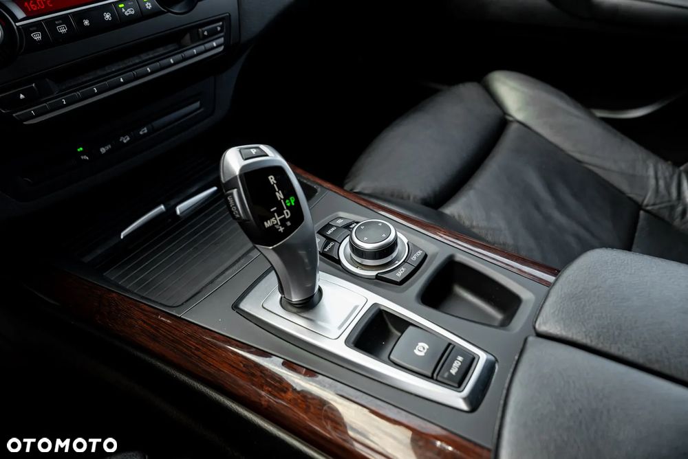 BMW X5 xDrive30d Blue Performance - 32