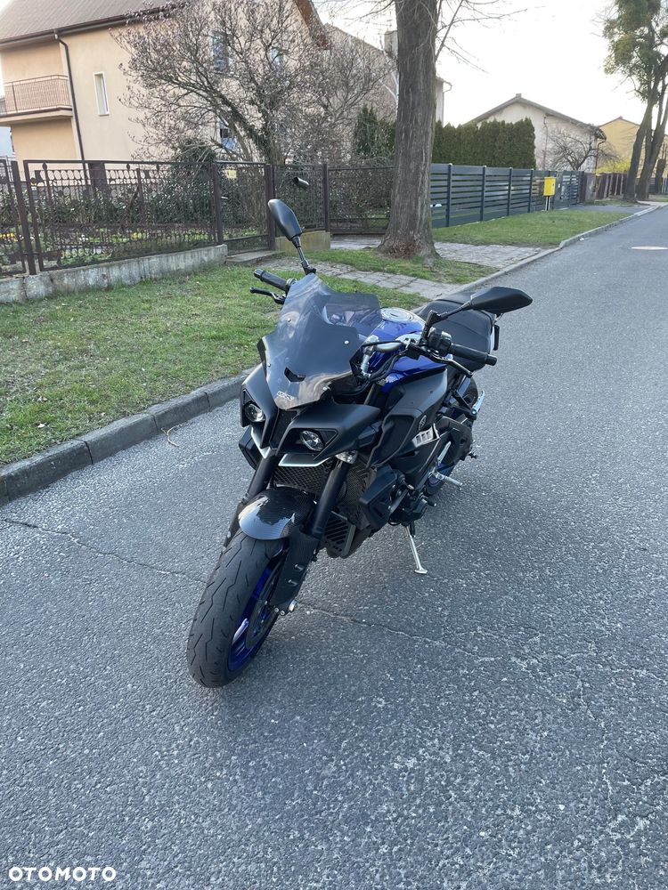 Yamaha MT - 2