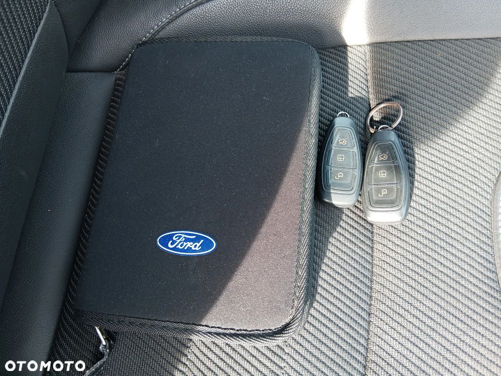 Ford Kuga 2.0 TDCi 4WD Titanium - 16
