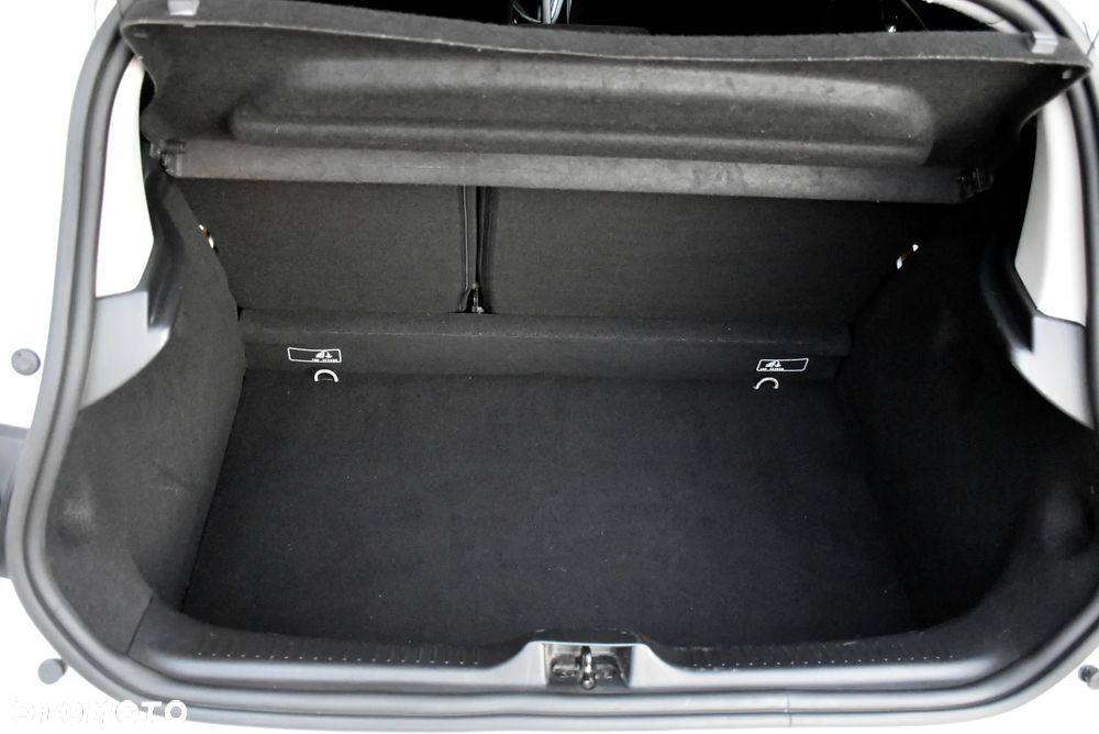 Renault Clio TCe 90 Limited - 22