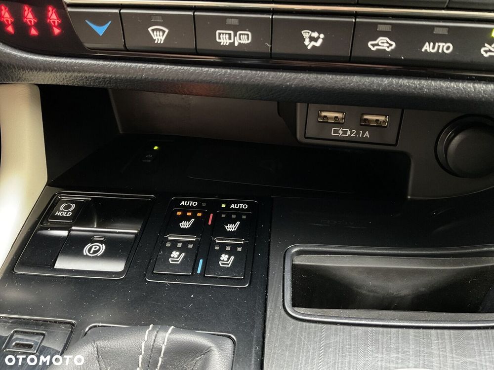 Lexus RX 300 Business Edition + - 28