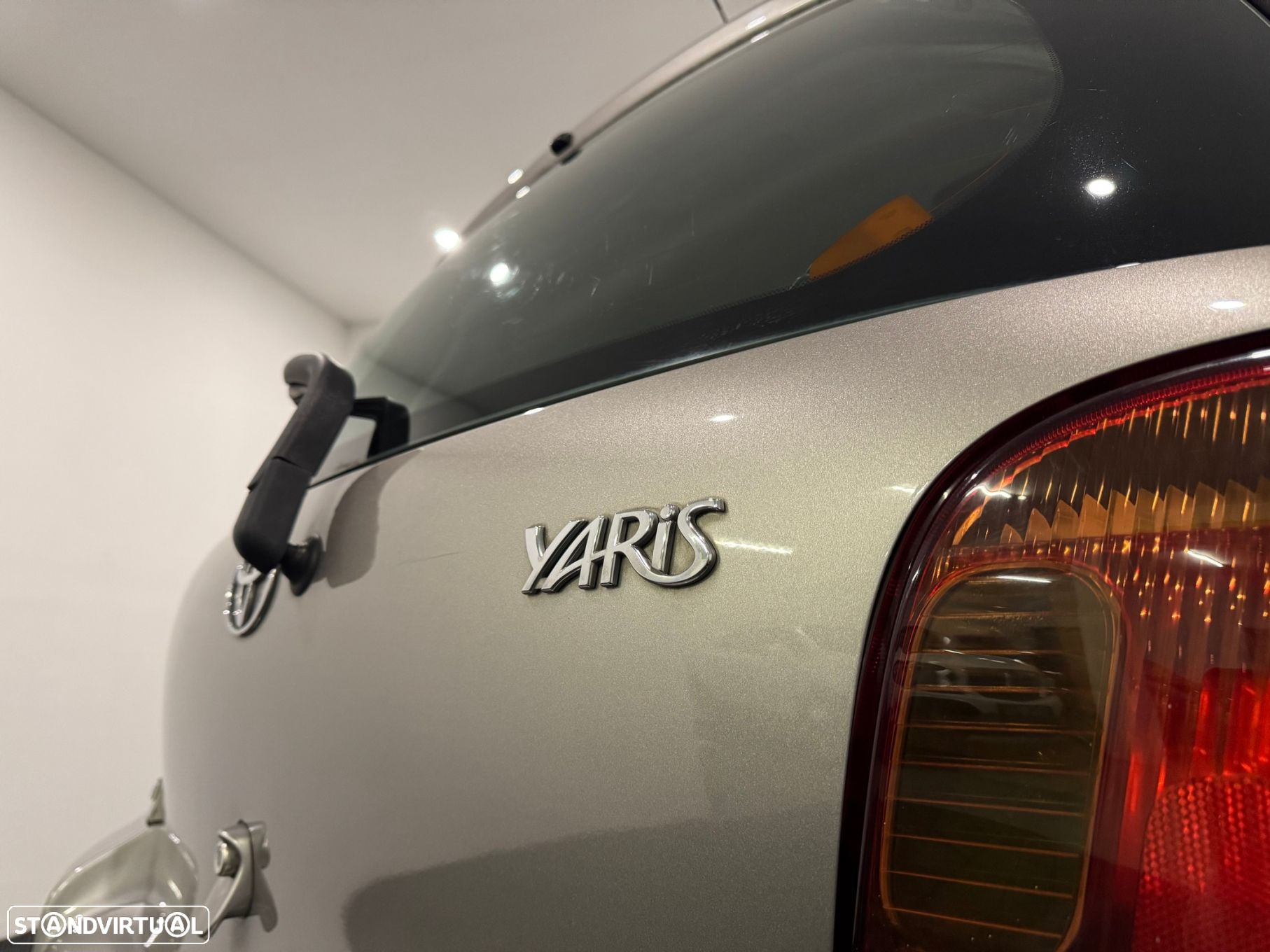 Toyota Yaris 1.5 T Sport AC - 23
